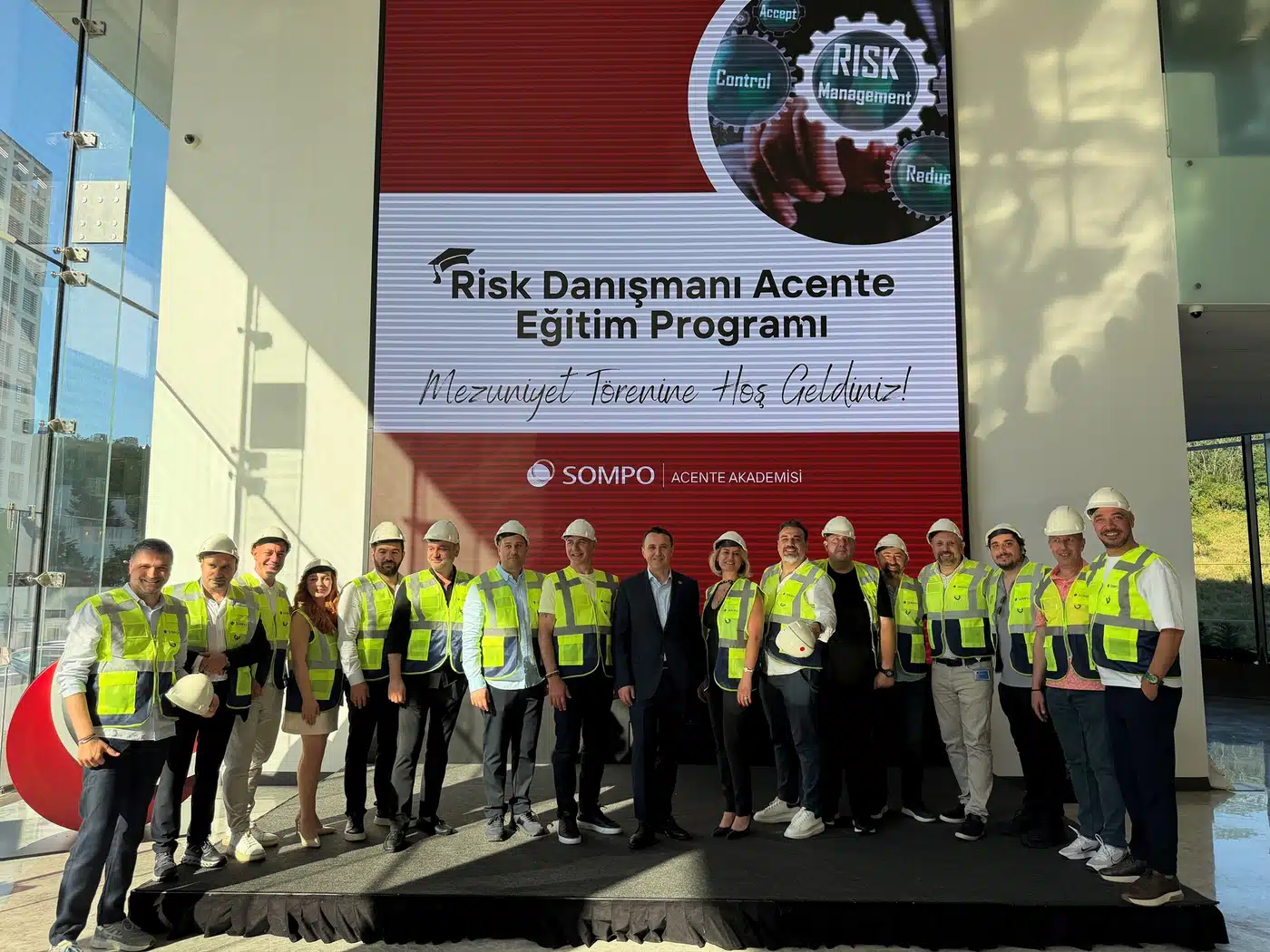 Sompo Sigorta Risk Danışmanı Acente Programı ikinci mezunlarını verdi