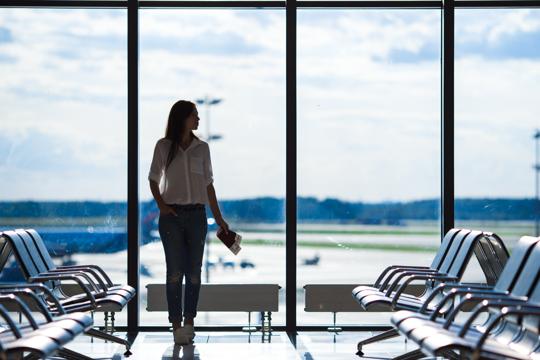 Yeşil Pasaport: Avantajları, Şartları ve Başvuru Süreci